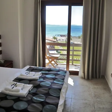 מלון Silvanus 3*